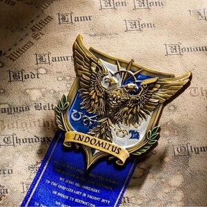 Warhammer Ultra Marine Collectors Oath Pin NEW Collectible Jewelry Gaming Brooch